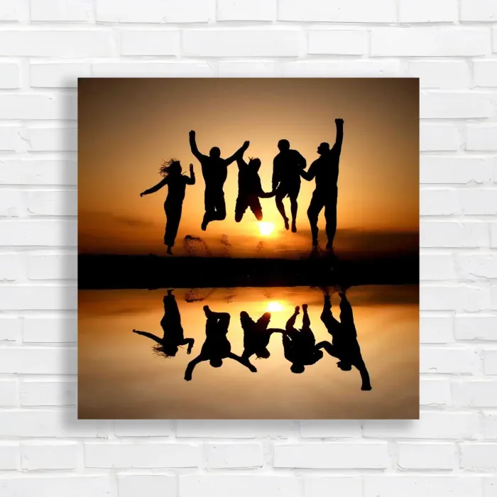 x=0.35;y=0.35;w=0.3;h=0.3