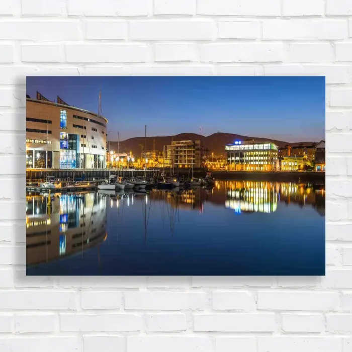 x=0.35;y=0.35;w=0.3;h=0.3